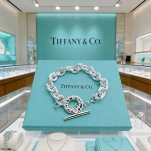 ✨Tiffany & Co. Toggle Textured 925 Silver Bracelet